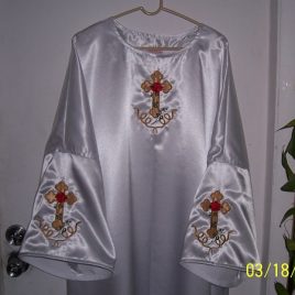 Rosey Cross Robe